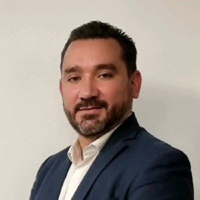 Ángel Vivar - Grupo Bimbo